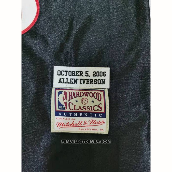 Maillot Philadelphia 76ers Allen Iverson NO 3 Mitchell & Ness 2006 Noir